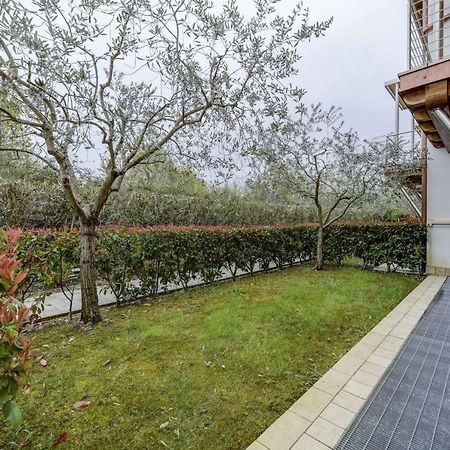 Borgo Gasparina Family Apartments Castelnuovo del Garda Luaran gambar