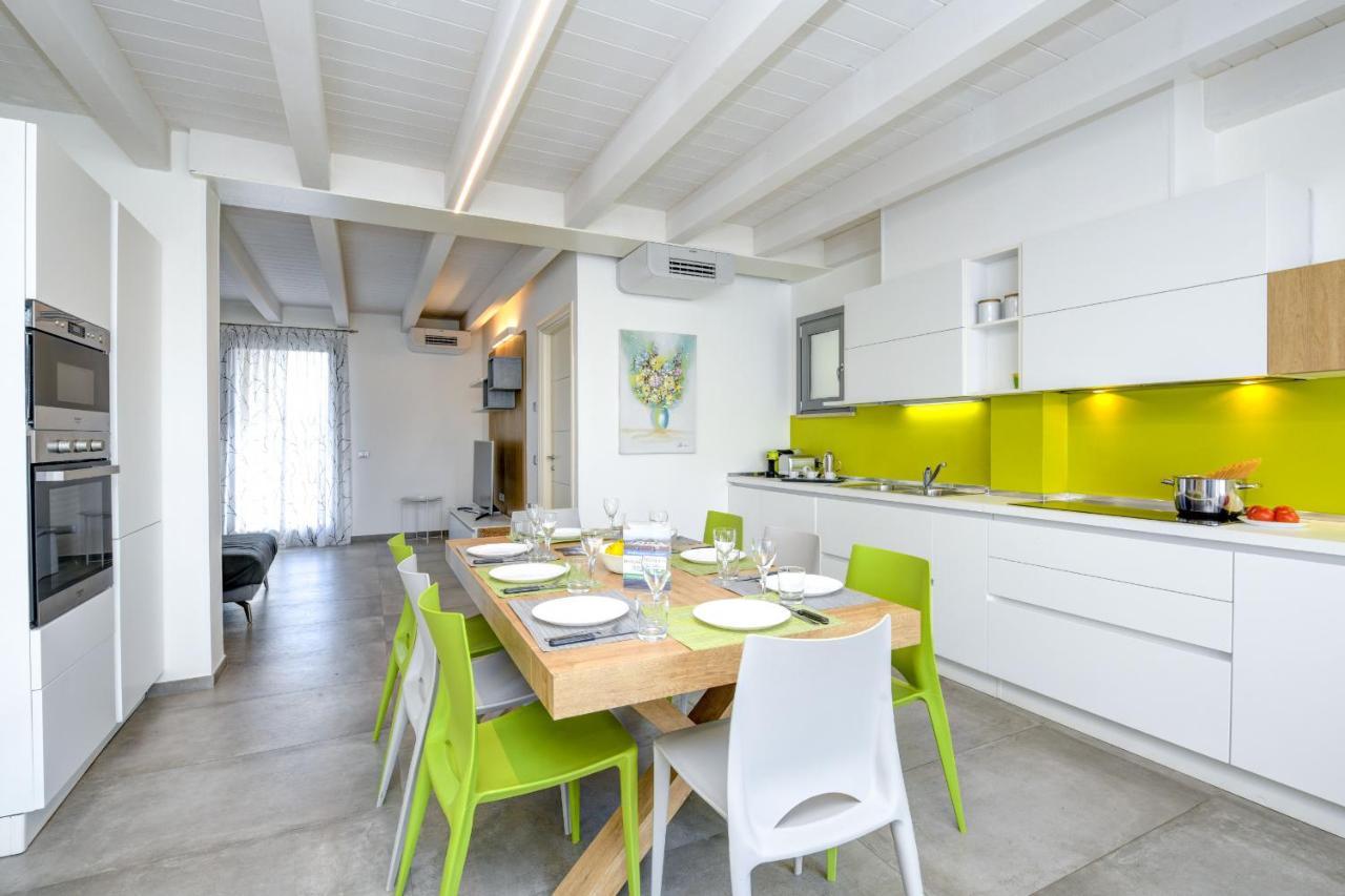 Borgo Gasparina Family Apartments Castelnuovo del Garda Luaran gambar