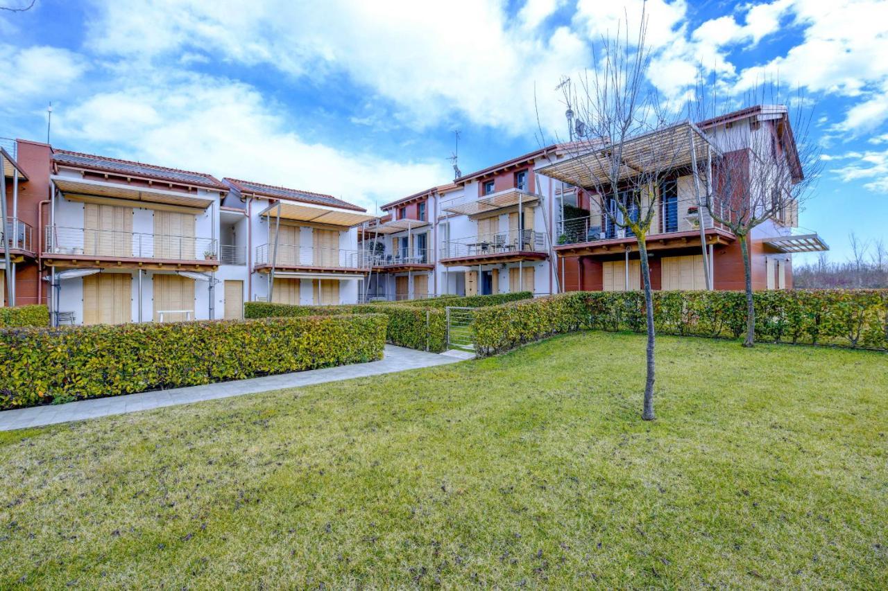 Borgo Gasparina Family Apartments Castelnuovo del Garda Luaran gambar