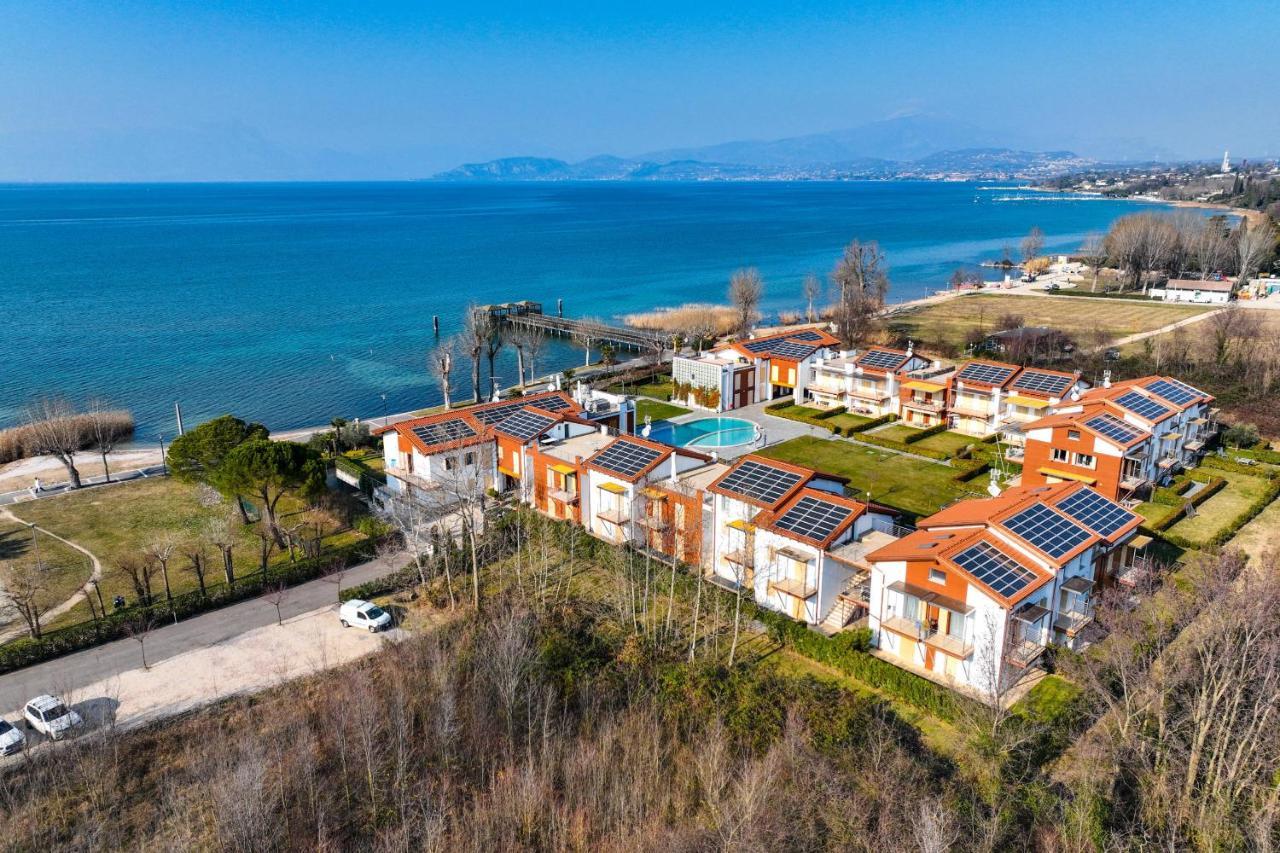 Borgo Gasparina Family Apartments Castelnuovo del Garda Luaran gambar