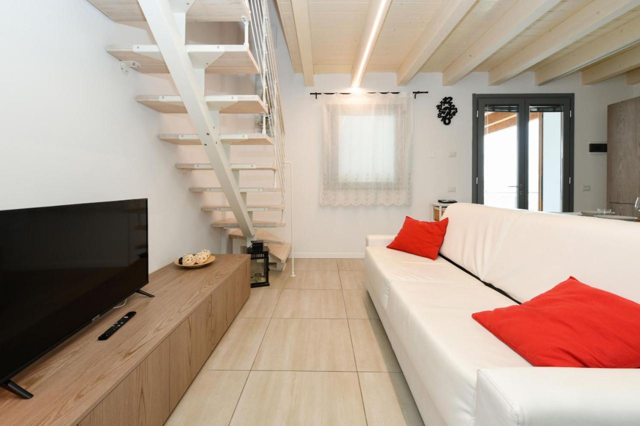 Borgo Gasparina Family Apartments Castelnuovo del Garda Luaran gambar