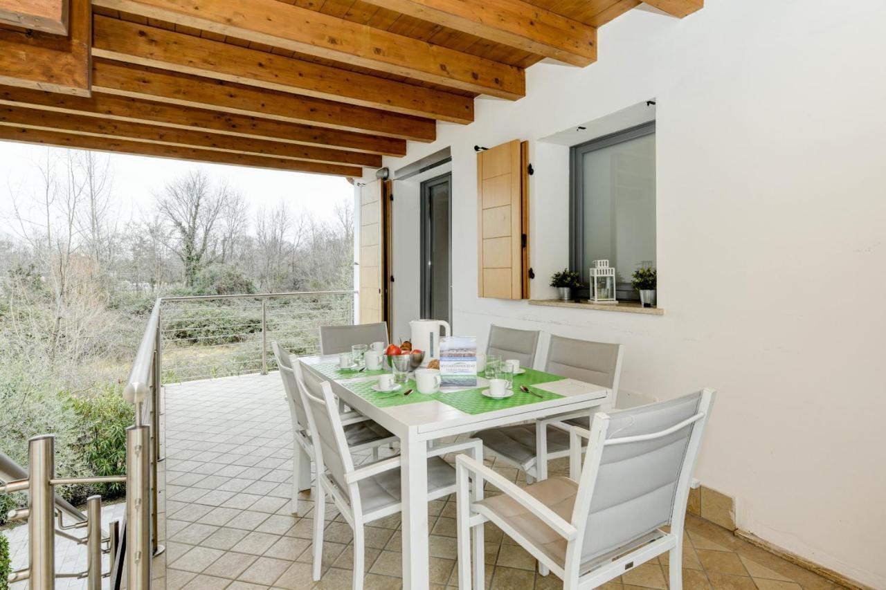 Borgo Gasparina Family Apartments Castelnuovo del Garda Luaran gambar