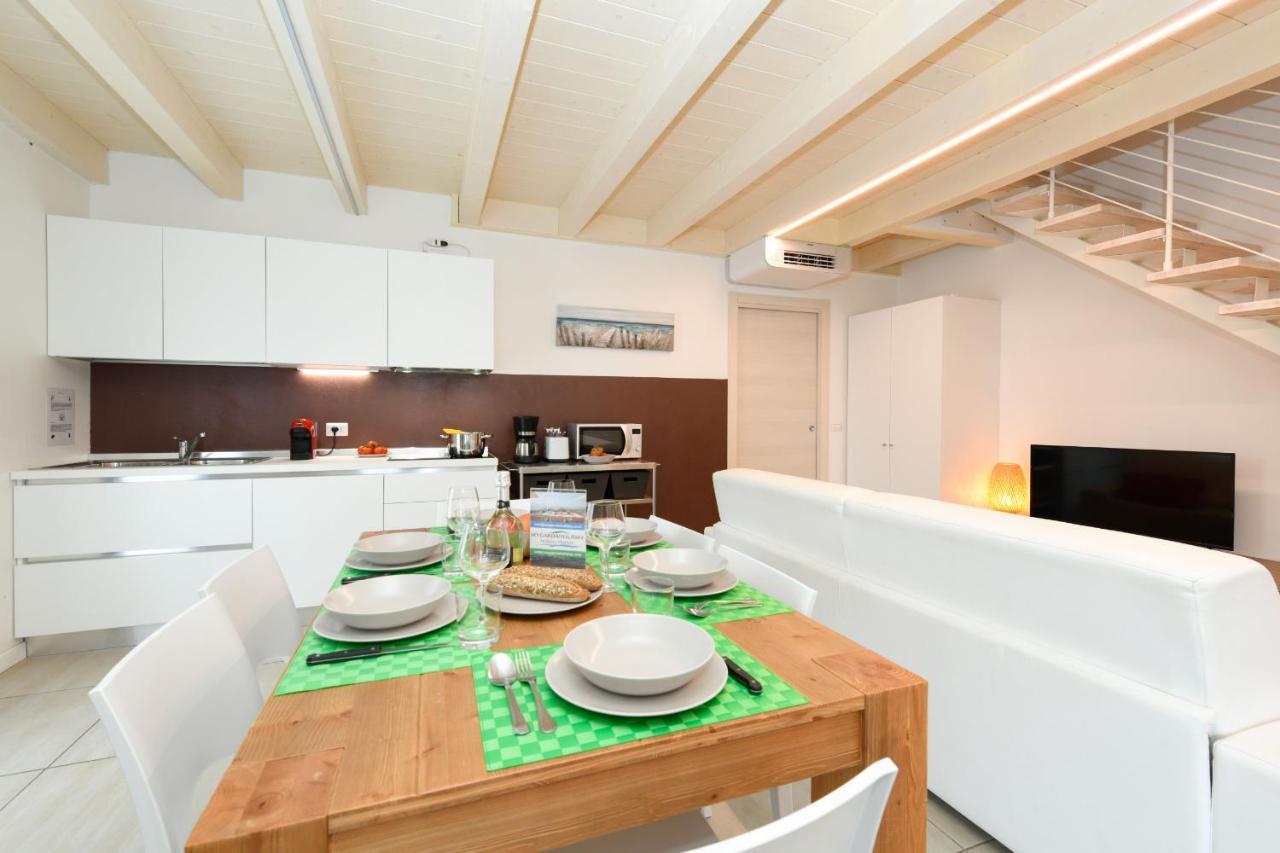 Borgo Gasparina Family Apartments Castelnuovo del Garda Luaran gambar