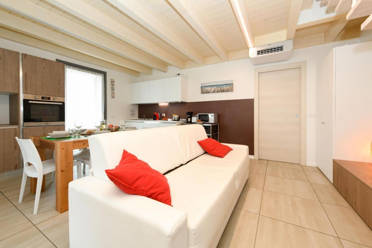 Borgo Gasparina Family Apartments Castelnuovo del Garda Luaran gambar
